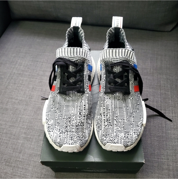 adidas NMD R1 Tri Color Stripes Primeknit, White, Size 5 US, BB2888  - Picture 3 of 3